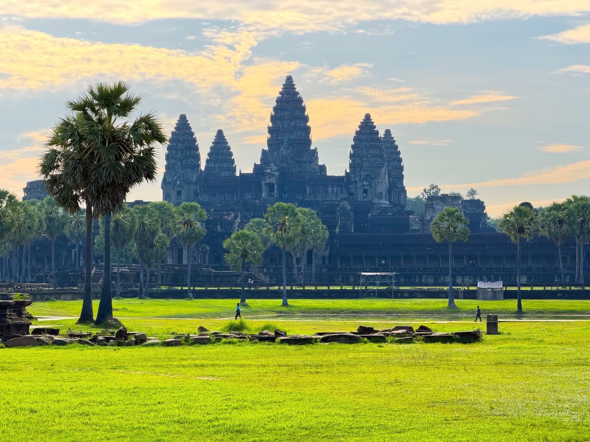 Angkor Wat photo 3