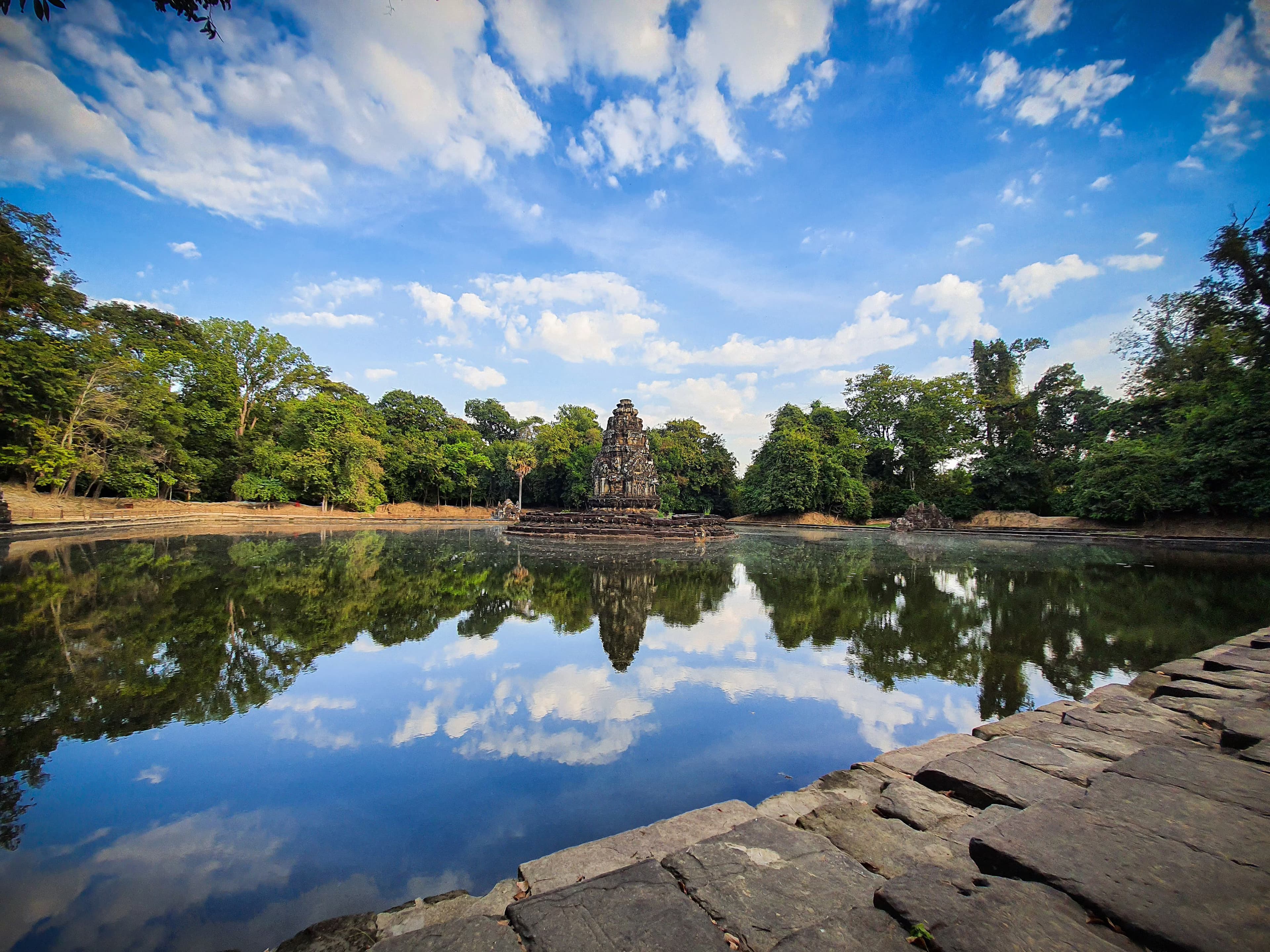 Neak Pean