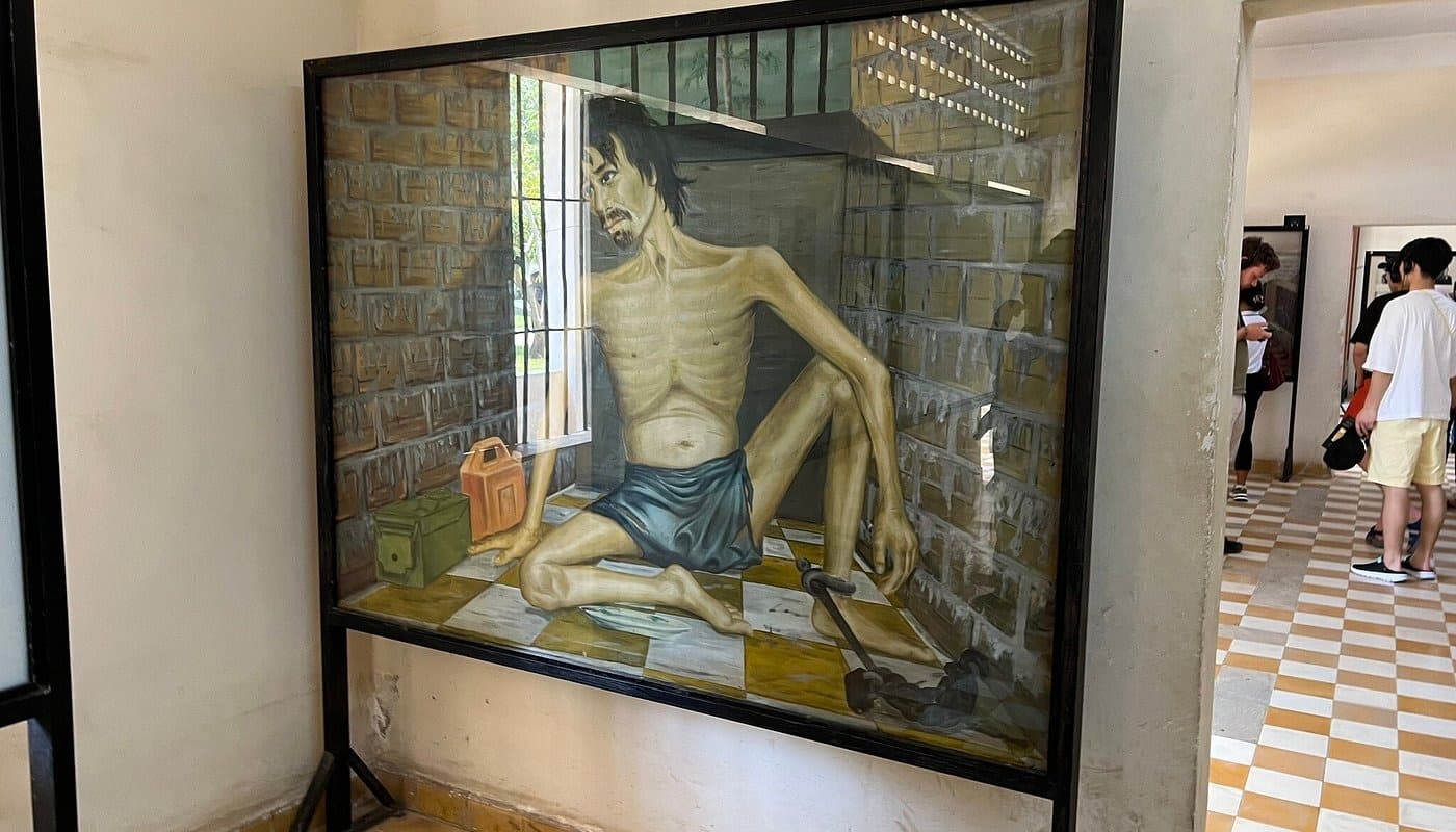 Tuol Sleng Genocide Museum photo 2